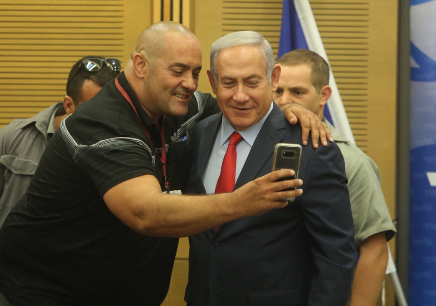 בנימין נתניהו ואיציק זרקא (צילום: מרק ישראל סלם)