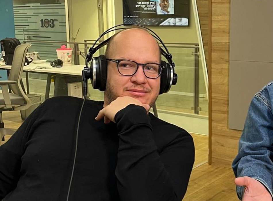 חיים לוינסון (צילום: 103FM)