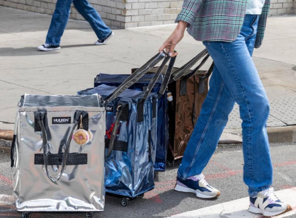 Hulken ברחובות ניו יורק (צילום: אינסטגרם hulkenbag)