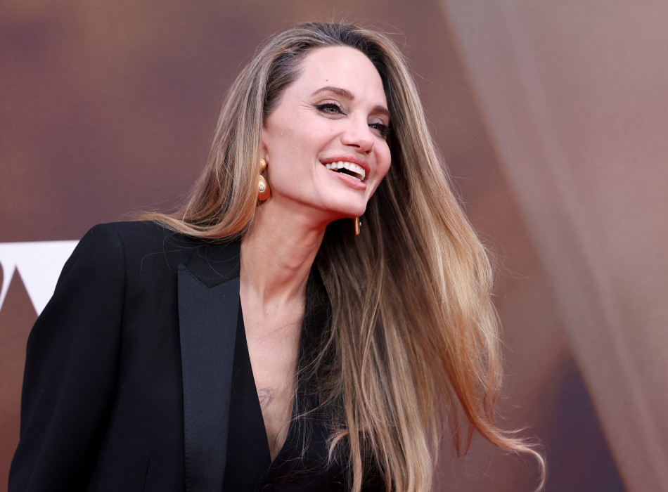 אנג'לינה ג'ולי בלונדון (צילום: רויטרס)