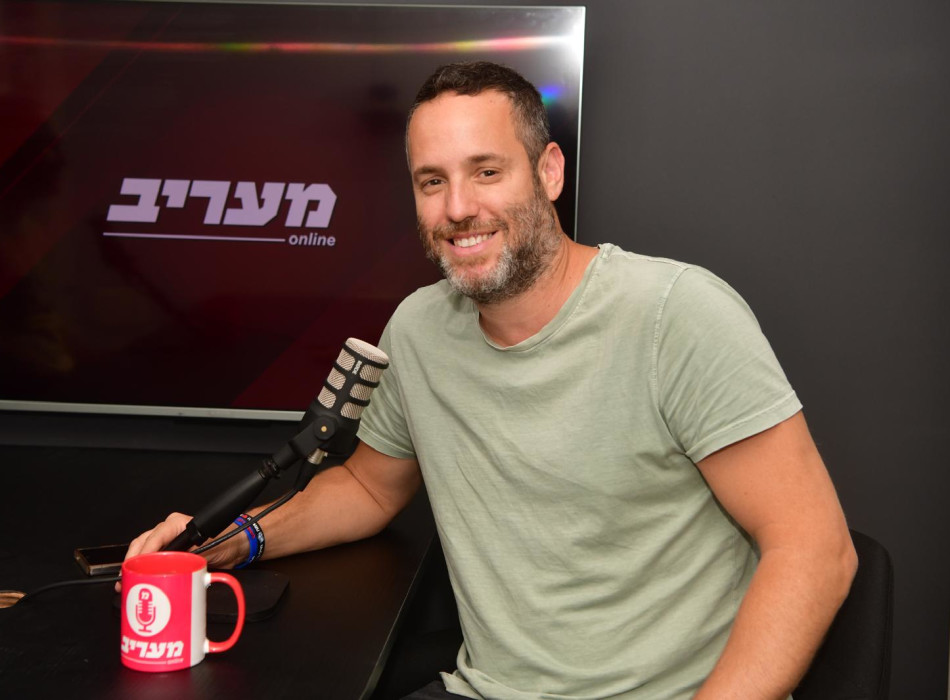 יותם זמרי שדרן ומגיש בערוץ 14 (צילום: אבשלום ששוני)