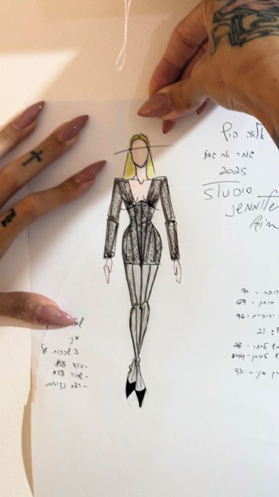 שמלת הגמר של אלאיה הוף (צילום: אינסטגרם)