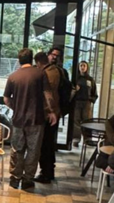 יהודה לוי נצפה במסעדה בהרצליה  (צילום: אופק רצאבי)