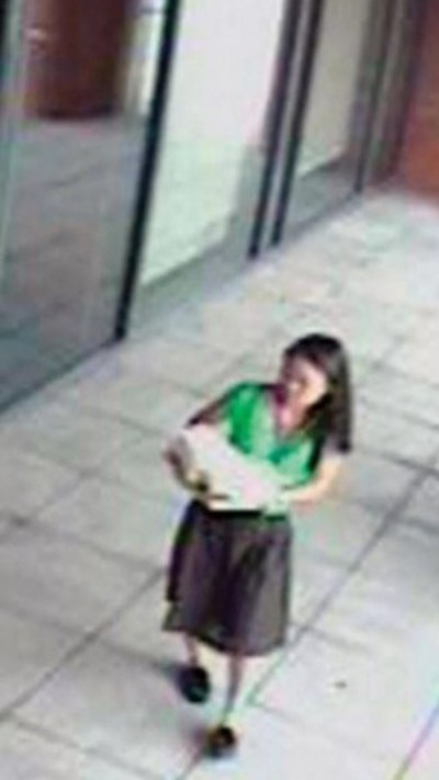 אנני לי בתיעוד ממצלמות האבטחה