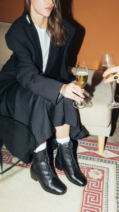 מגפונים של טבע נאות דגם מג'יסטי שחור  (צילום: יחצ)