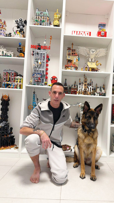 דורון נתנאל הס וכלבתו לונה