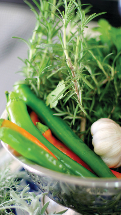 מצרכים להכנת סחוג אדום וירוק