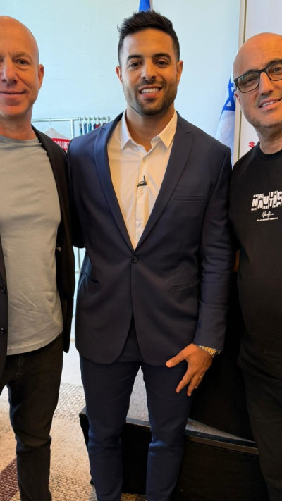 מנכ''ל וינגייט גיא אטיאס, שגיא מוקי, יו''ר וינגייט ארי שטינברג (צילום: מכון וינגייט)