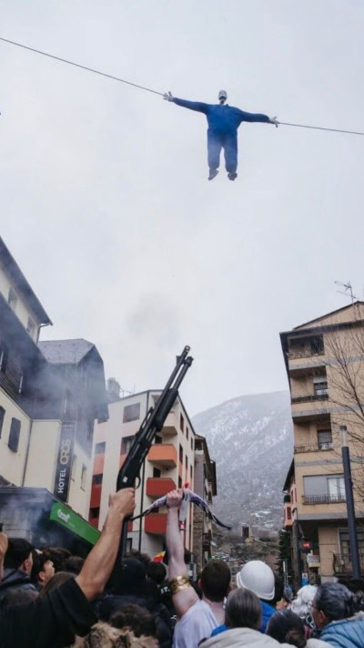 הבובה שנתלתה ונשרפה באנדורה