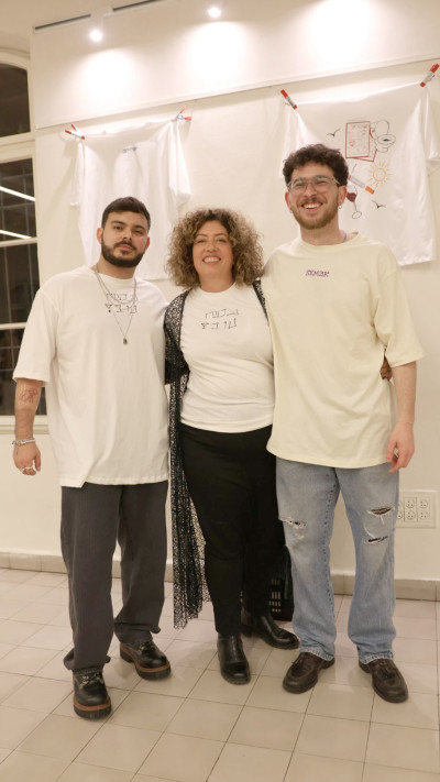 בתמונה: ג׳רזי אביב, עומר ונקרט וגילי סיוון- כהן (צילום:  נויה ציון)