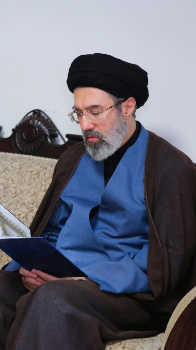 מוג'תבא חמינאי