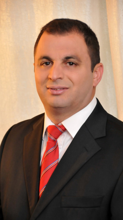 ד''ר איתן לסרי