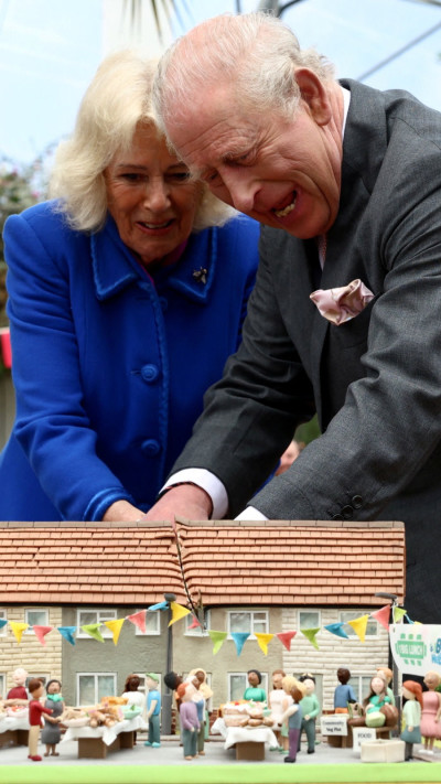 המלך צ'ארלס והמלכה קמילה (צילום: רויטרס)