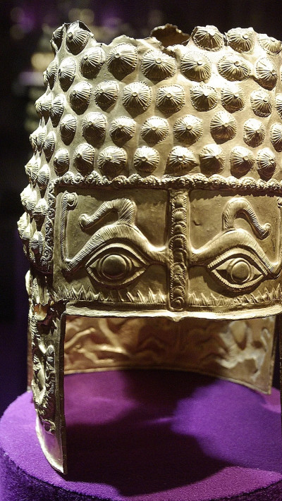 קסדת קוצופנשט