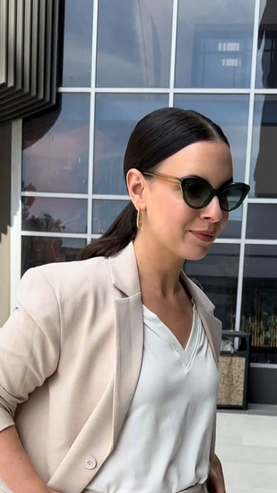 קוקו נמוך שביל באמצע