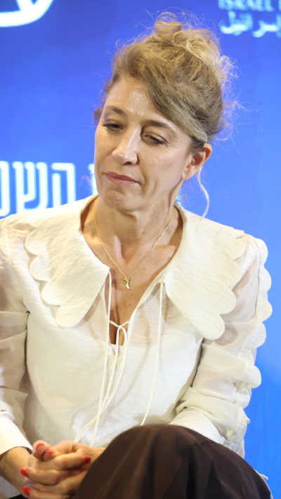 אורית קורינלדי-סירקיס, היועצת המשפטית הקודמת של בית הנשיא
