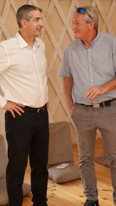 אמיתי זיו ויצחק קרייס (צילום: יחידת הצילום שיבא)