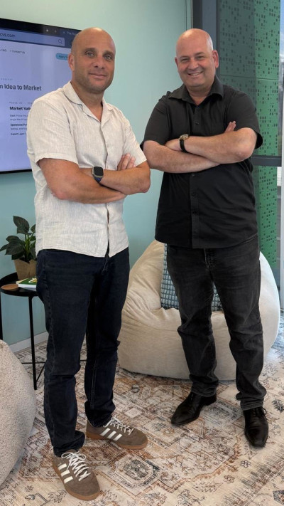 זהר ינון וגלעד זינגר (צילום: ניר בוברמן)