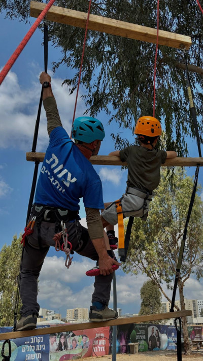 מחנות הקיץ של עמותת אתגרים