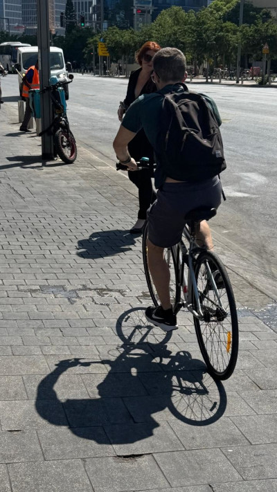 פפראצי נגה ניר נאמן (צילום: פרטי)