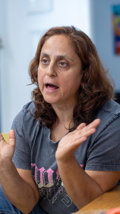 דבורה שריפיאן בכר