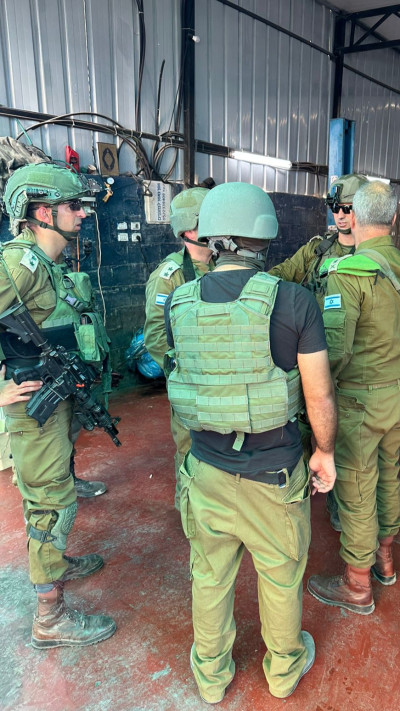 מפקד חטיבת שומרון, מפקד אוגדת איו''ש ומפקד פיקוד המרכז בנקודת הפיגוע