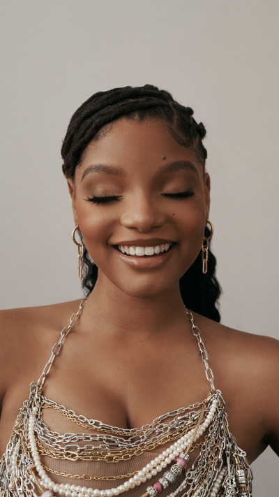 הזמרת והשחקנית האלי ביילי