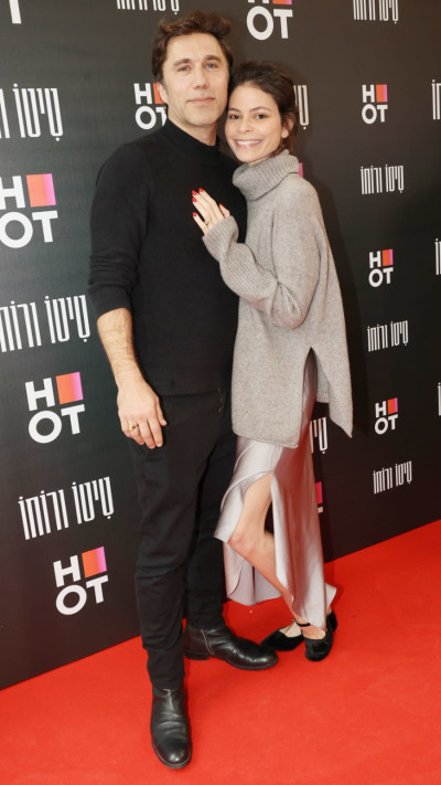 רוי מילר ושירי פדלון בפרימיירה לסדרה ''טיטו ורוחו'' (צילום: רפי דלויה, HOT)