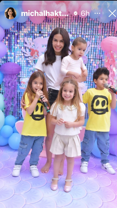 מיכל הקטנה וילדיה, ביום ההולדת של בתה אלי (צילום: צילום מסך אינסטגרם)