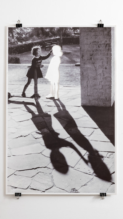 שתי ילדות, 2006 תצלום מטופל שאילת-קבע מאת ידידי מוזיאון ישראל בגרמניה, הנס-פטר פלדמן  (צילום: אלי פוזנר, מוזיאון ישראל)