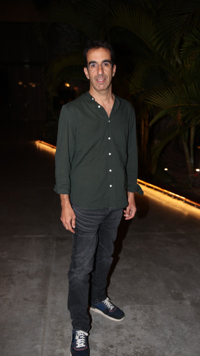 רועי עוז בחתונה של שי עופרי ושניר בורגיל (צילום: אור גפן)