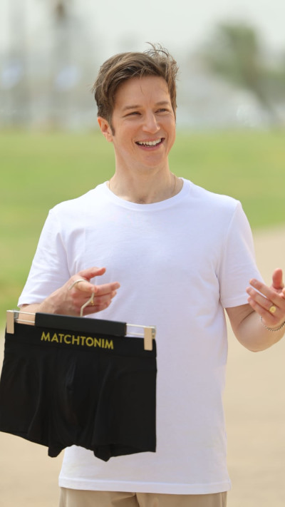 לי בירן בצילומי קמפיין תחתוני ה-D-ACTIVE של דלתא (צילום: רפי דלויה)