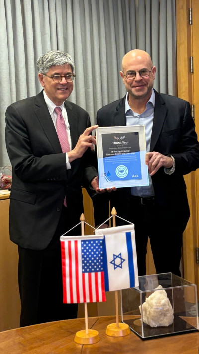 רביב צולר וג'ייקוב לו (צילום: יח''צ)