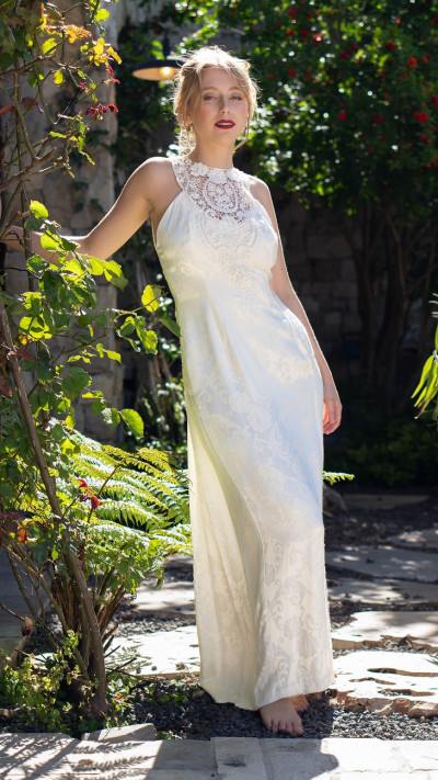 שמלת כלה וינטאג', בתמונה נויה חיים  (צילום: גלעד טל)