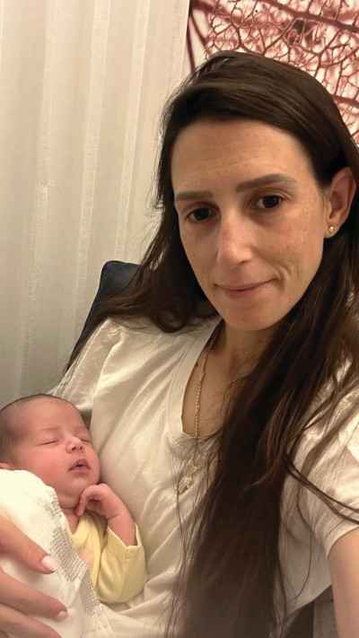 לירוז אוחנה ואביגיל 