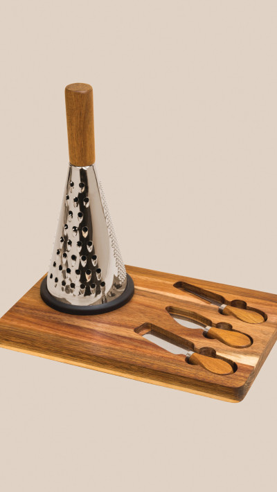 מגש גבינות של קסטרו הום