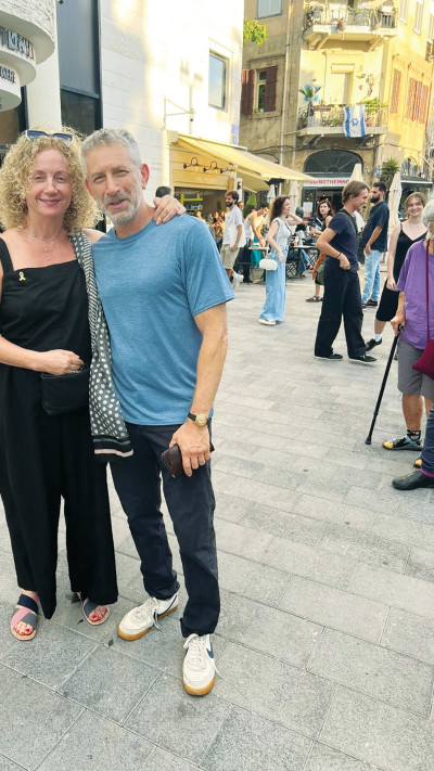 מארק איווניר, לנה קריינדלין (צילום: באדיבות תיאטרון גשר)