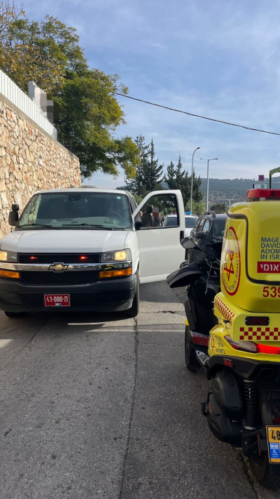 משטרה, אמבולנס, ארכיון - למצולמים אין קשר לכתבה