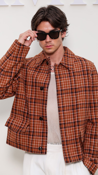 זאק לוגו בתצוגת Amiri Menswear אביב/קיץ 2025 בשבוע האופנה בפריז  (צילום: Pascal Le Segretain/gettyimages)