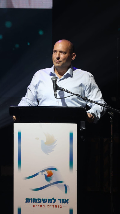נפתלי בנט (צילום: גיל נחושתן)