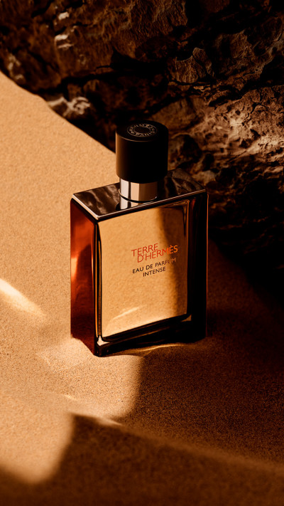 Terre d'Hermès eau de parfum intense (צילום:  Jack Davison)