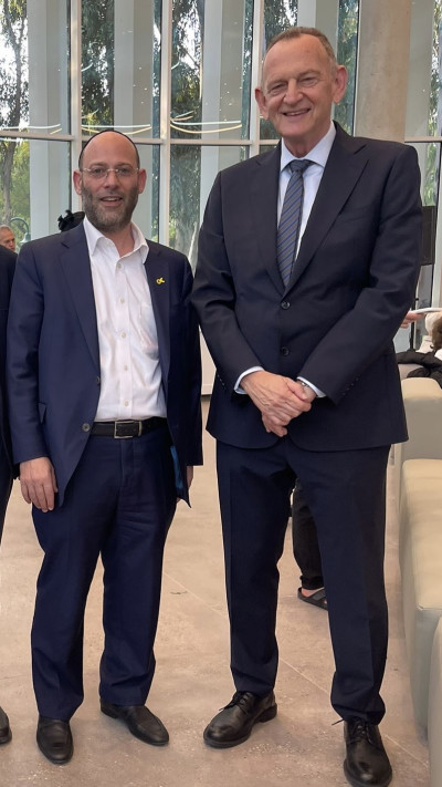 יוחנן לוקר ויוסי ערבליך (צילום: פרטי)