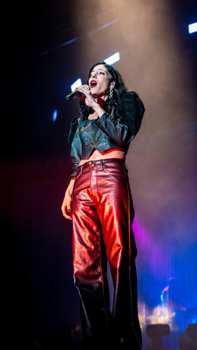 אפרת גוש בהאנגר 11