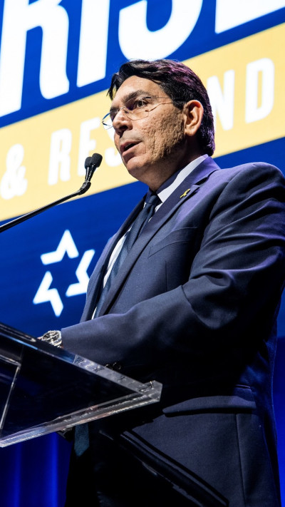 דני דנון בועדה למאבק באנטישמיות (צילום: אוהד קב)