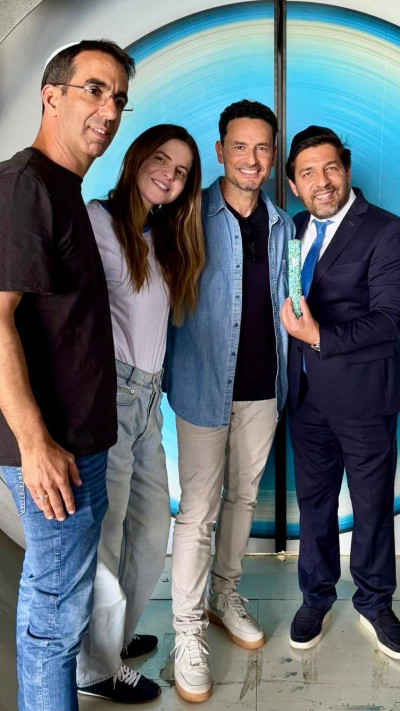 הרב מורדכי חסידים, גיא זוארץ, לירון ויצמן ורועי עוז (צילום: יחצ)
