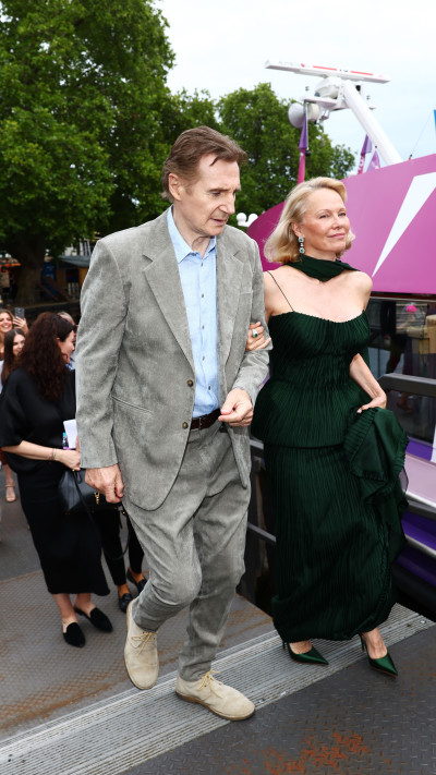 פמלה אנדרסון וליאם ניסן (צילום: Sebastian Reuter/Getty Images for Paramount Pictures)