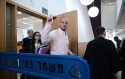 אלי פלדשטיין בבית המשפט (צילום: אבשלום ששוני)