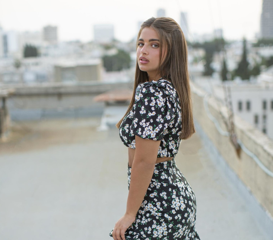 × ×•×¢×