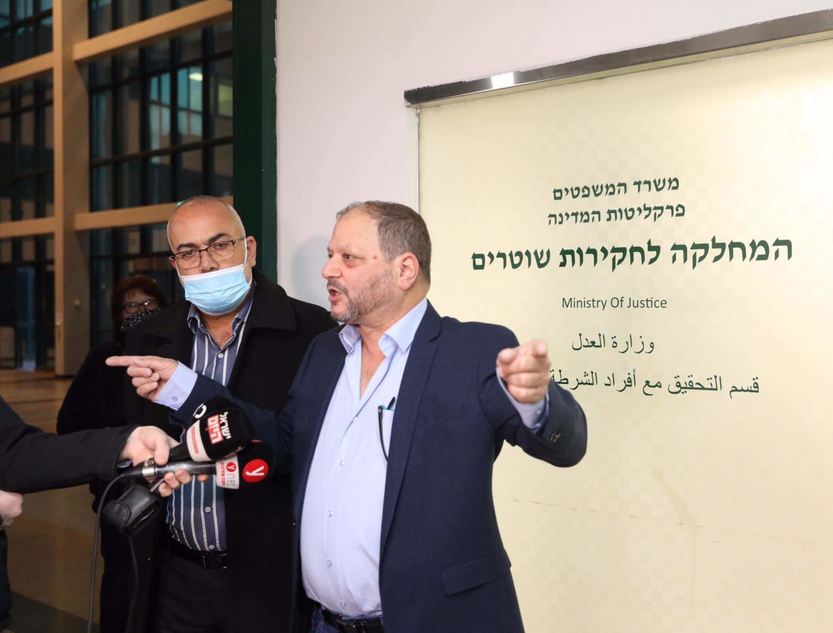 ×¢×•×¤×¨ ×›×¡×™×£ ×