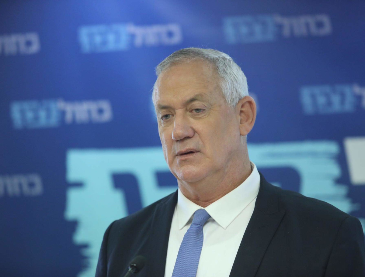 בני גנץ חושף אלו ההצעות שקיבל מרה מ בנימין נתניהו חדשות מעריב